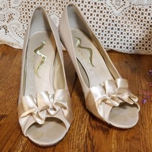 Nina Formal Peep Toe Pumps